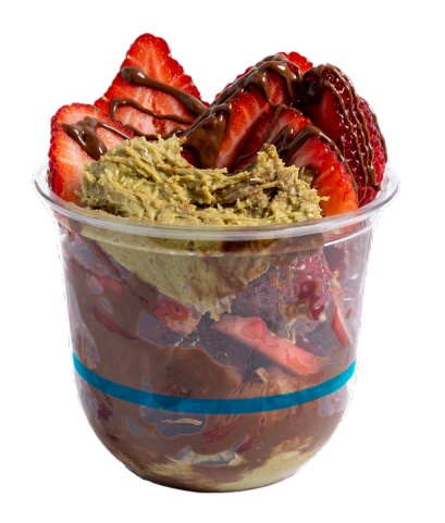 Classic Dubai Strawberry Cup